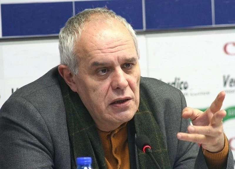 Андрей Райчев: Вече трима искат да са Батман - Борисов, Радев, сега и Гешев