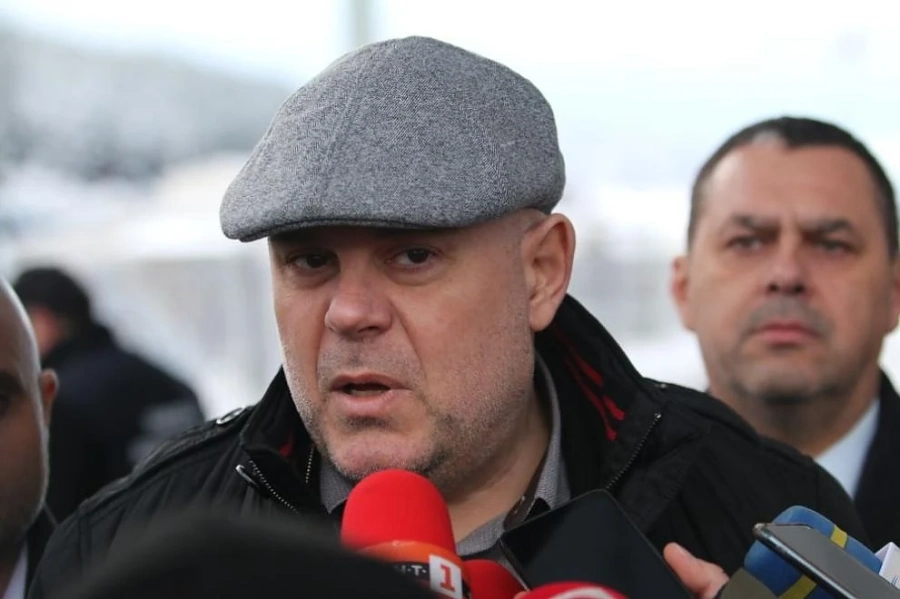Гешев: Адвокатите на подсъдими и обвиняеми искат слаба прокуратура, но хората - не