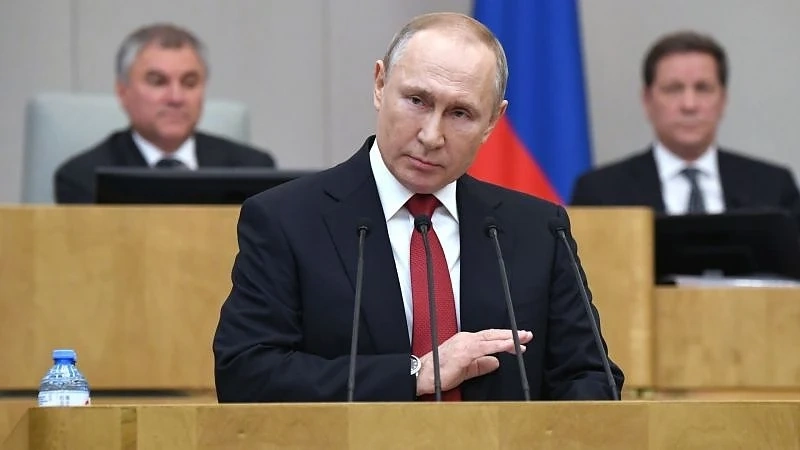 Руската Дума одобри промени в конституцията, с които Путин може да остане президент пожизнено