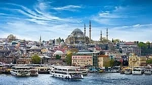Турското министерството на културата и туризма отлага началото на туристическия сезон с един месец
