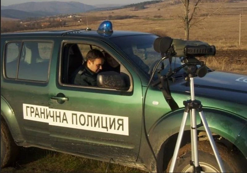 Хиляди маски и опаковки с антибактериален гел са задържани на митниците