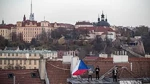 Чешките управници нареди на гражданите да носят маски на обществени места