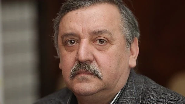 Проф. Кантарджиев: 200-годишен научен опит отива на кино, защото някой казал, че маските не предпазват