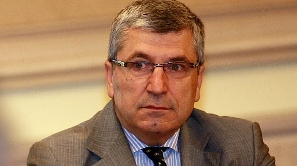 Бившият ни посланик в Русия: За депутатите има тестове, за медиците и народа - не