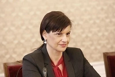 Още двама депутати с коронавирус, ще са под домашна карантина 