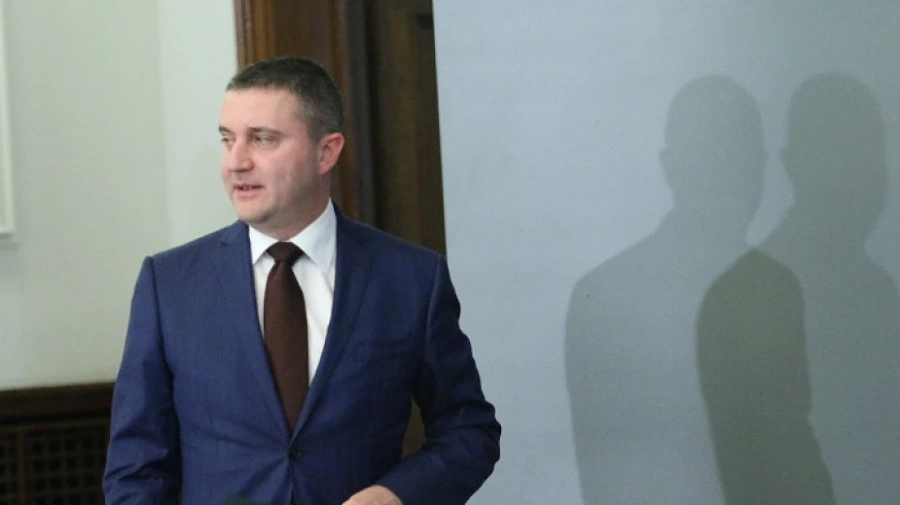 Горанов: Дебатът за подпомагане на самоосигуряващите се трябва да продължи 
