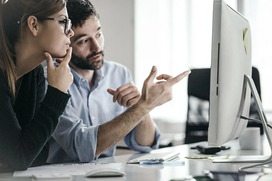 Компенсациите за работниците ще включват и 60% от дължимите осигуровки