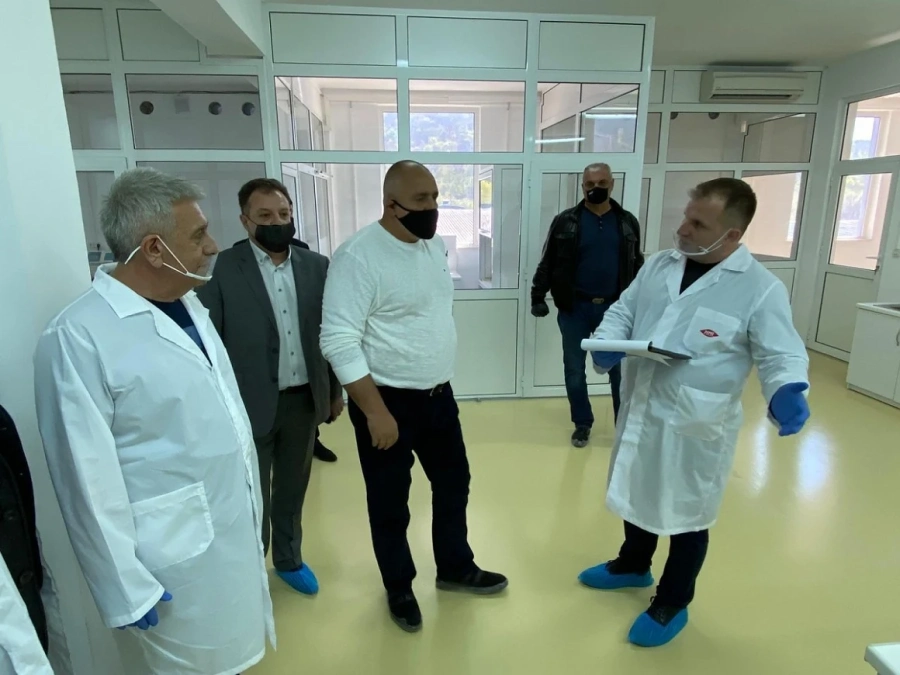 Със самолет на НАТО пристига дарение от Китай