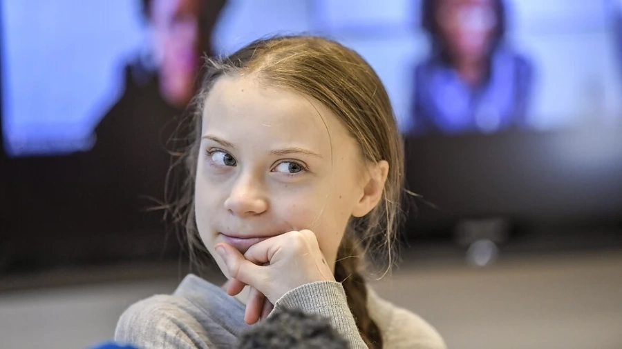 Екоактивистката Грета Тунберг дари 100 хил. долара за борба с COVID-19