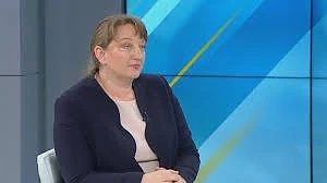 Сачева ще предложи да се удвоят дните неплатен отпуск, зачитани за стаж
