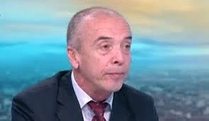 Доц. Мангъров: Около Борисов има хора, които ги е страх, а ги е страх, защото не знаят!