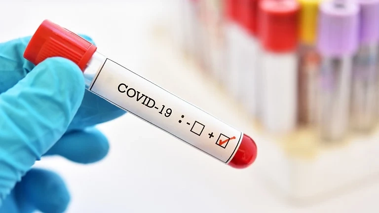 Заразените медици с COVID-19 в пазарджишката болница вече са петима 