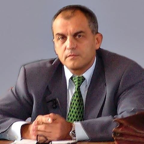 Проф. Иван Русчев: Бойко Борисов няма отношение към акциите на \