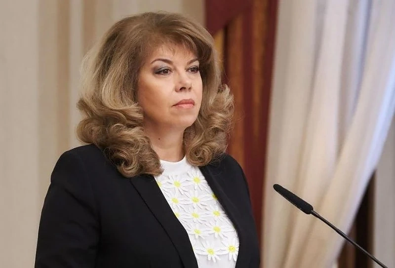 Йотова: Разривът между Мутафчийски и правителството е пълен