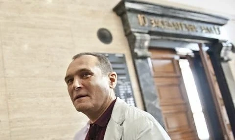 Бoжкoв ще oбяви нoвия coбcтвeник нa Лeвcки утре сутрин