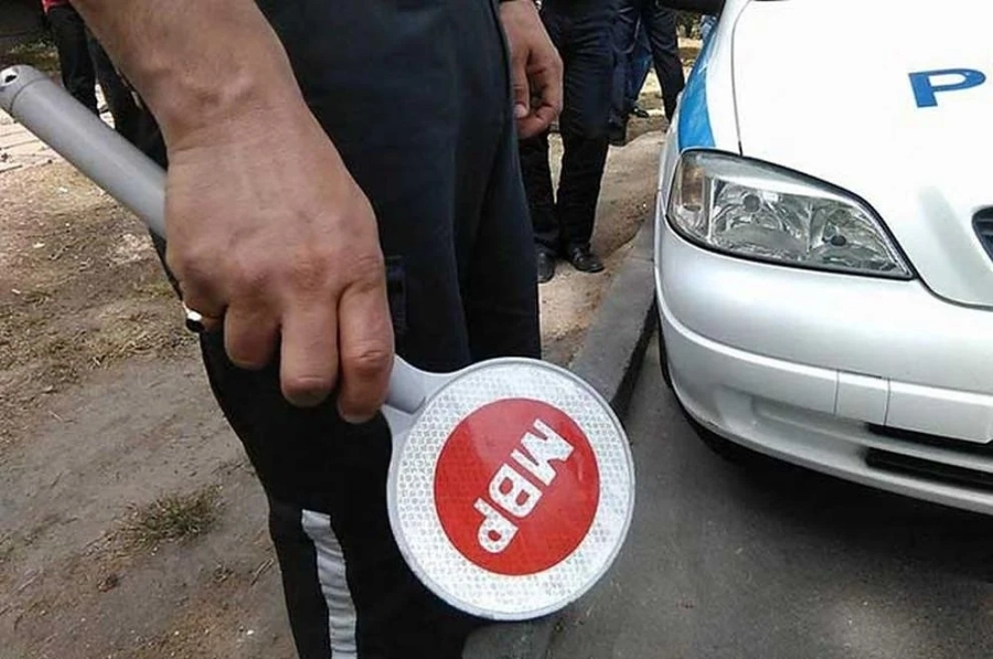 Шофьор блъсна майка с дете във Варна и избяга