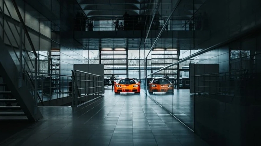 McLaren съкращава 1200 работни места заради пандемията