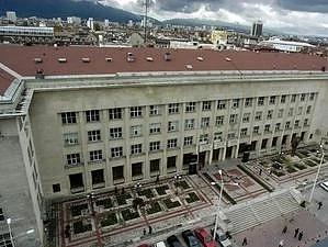 Телефонната палата на Божков е запорирана заради \