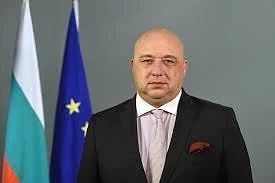 Министерството на спорта спира парите на футболни клубове през БФС