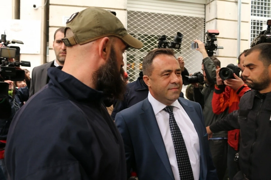 Повдигнаха обвинения на зам.-министър Живков и братя Бобокови