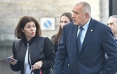 Коя е Севдалина Арнаудова, пиар на Борисов?