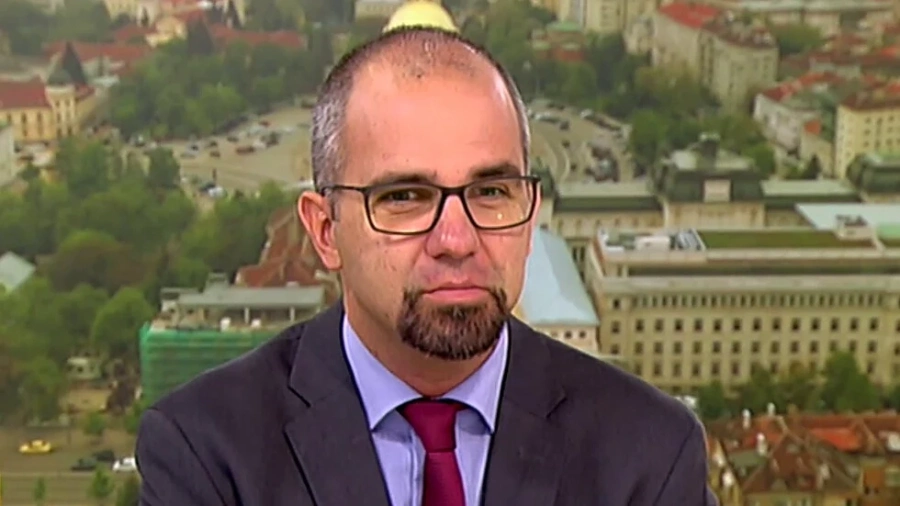 Първан Симеонов: За да има реална алтернатива на управляващите, трябва да се очертае някой голям