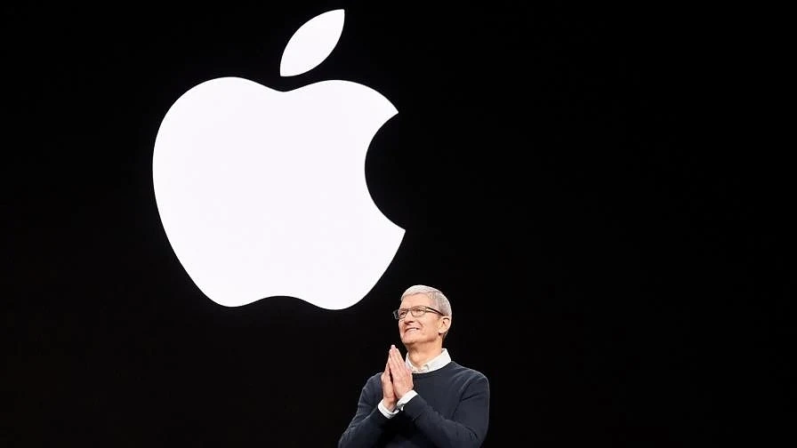 Apple с нов рекорд - достигна цена от 1,5 трлн. долара