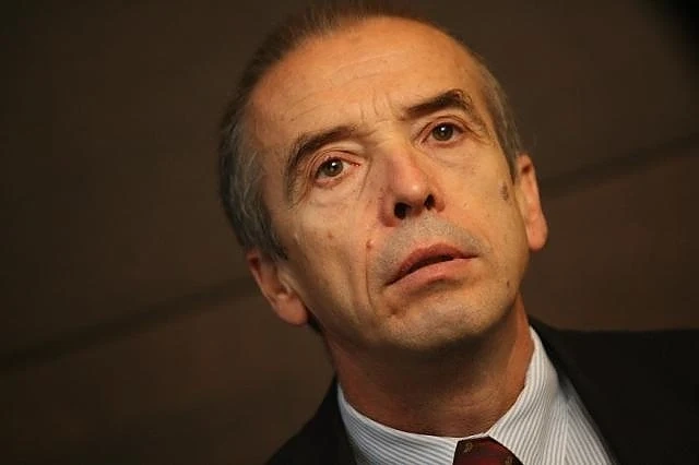 Доц. Мангъров: Ръстът на заразените с коронавирус е заради това, че се изследват повече хора