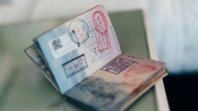 Испания признава изтекли лични документи на български граждани 
