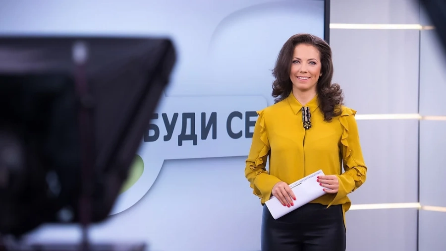 Водеща от Нова ТВ взриви ефира с виц за коронавируса