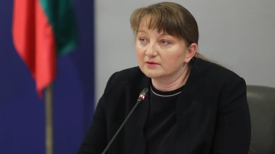 Сачева: Ако има нова вълна на безработица, очаква се тя да е септември или октомври