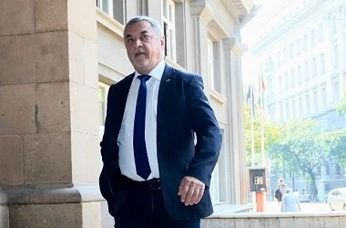 Симеонов настоява Спортният тотализатор да не организира залагания онлайн