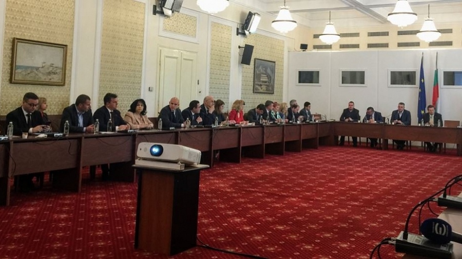 КЕВР: С 10% по-ниски сметки за парно от август
