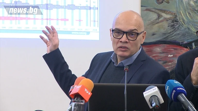 Близо половин милиард са загубите за бюджета от нелегални горива