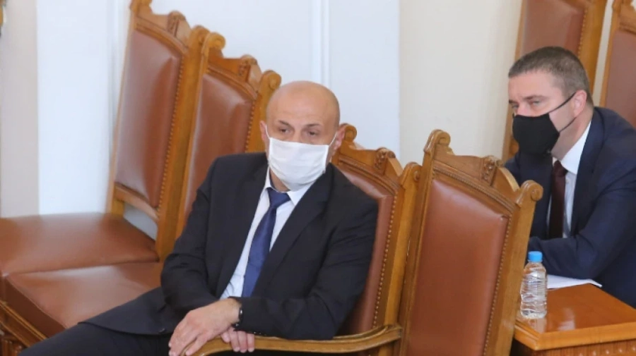 Дончев: Нов проект ще очертае възможните решения как да се намалят пътните инциденти по пътищата
