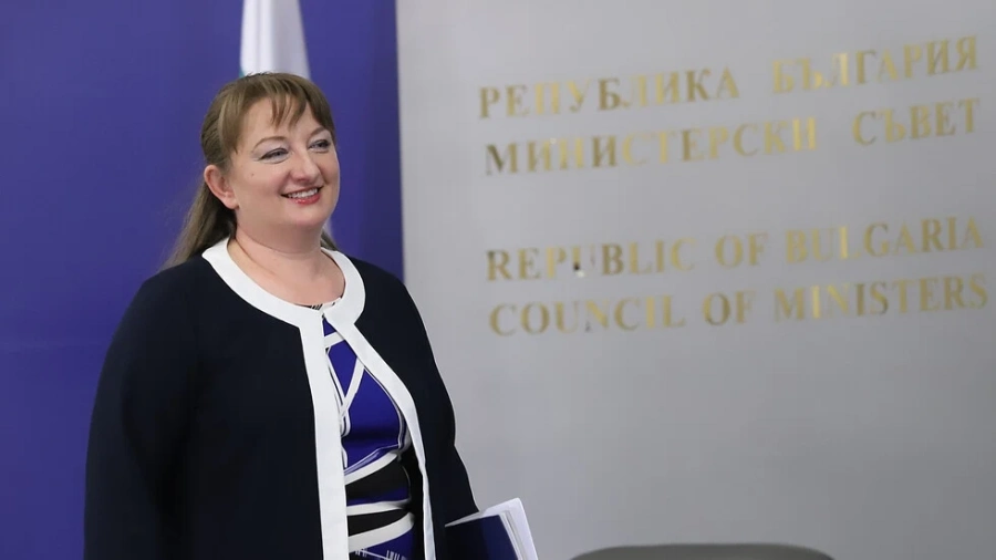 Сачева: СПА центрове и частни ясли имат достъп до мярка 60/40. Спасяваме около 300 000 работни места