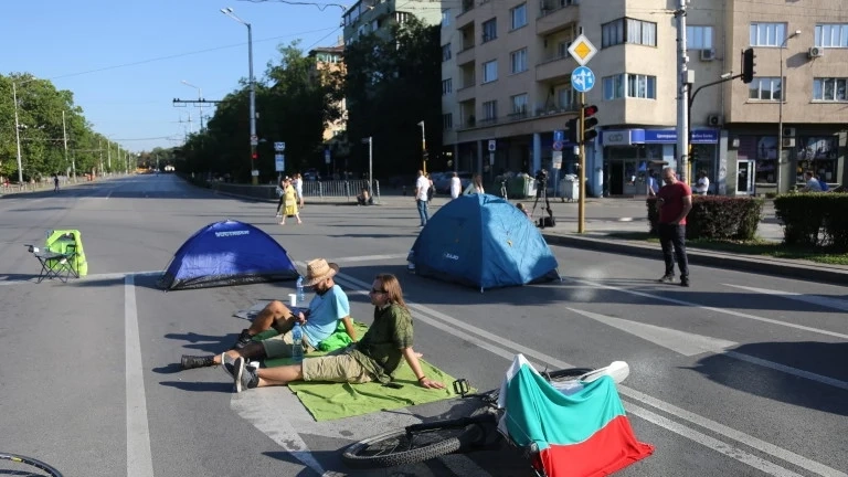 Временно променят маршрута на автобусите заради затваряне на „Орлов мост“