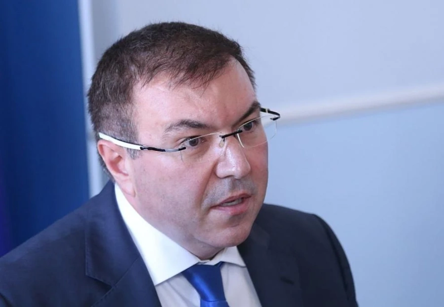Втора вълна на коронавирус прогнозира здравният министър  