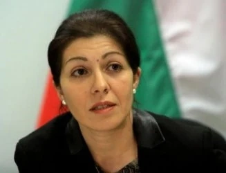 Севделина Арнаудова напуска Министерския съвет