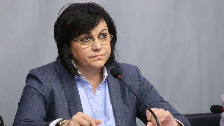 Нинова: Правителството си отива. А какво се случва с индустрията?