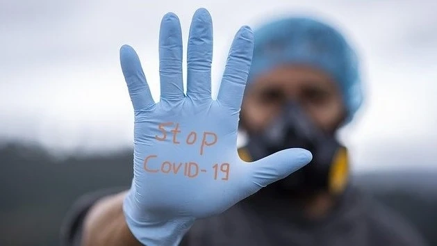 България бележи 32,8% спад в заболеваемостта от COVID-19