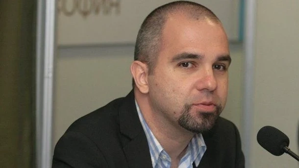 Конституционните идеи се услаждат на всички, но мажоритарен избор и по-малко депутати водят до глупости
