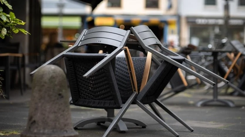 Заведенията поискаха нaмaлeниe нa тaĸca тpoтoapнo пpaвo c 30% в Coфия