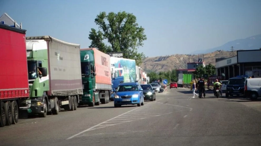 Търговци и превозвачи излизат на протест на ГКПП Кулата