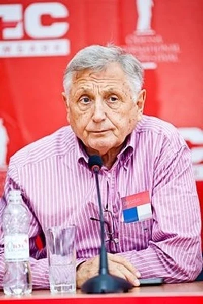 Почина режисьорът Иржи Менцел