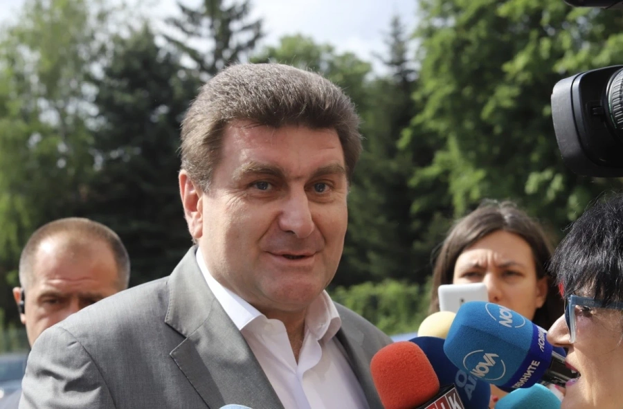 Валентин Златев вече не е част от Лукойл-България