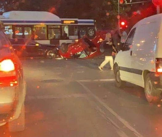 Катастрофа на главно кръстовище във Варна