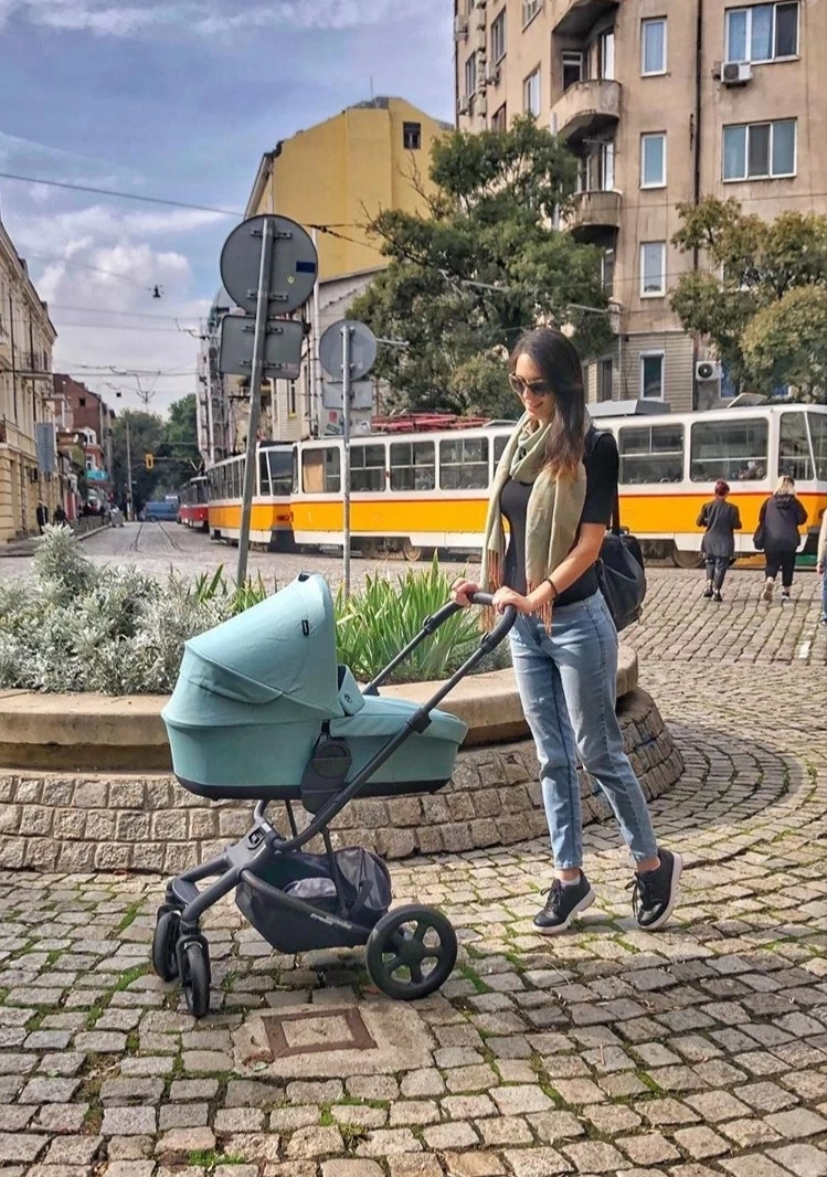 Луиза Григорова кръсти сина си на Бран от Игра на тронове