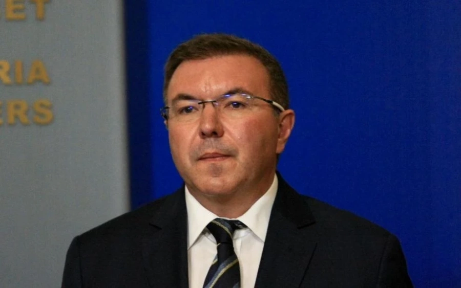 Ангелов се пита: Ковид-19 само респираторна инфекция ли е