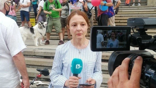 ДПС скочи срещу Канна Рачева, сбъркала в ефир Гешев с Доган